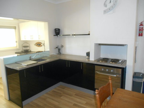 Blue Line Retreat Unit 1 - Accommodation 4U 2