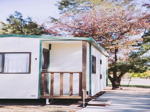 Boorowa Caravan Park - Accommodation 4U 1