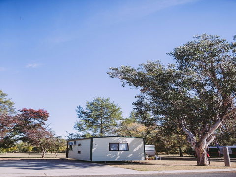 Boorowa Caravan Park - Accommodation 4U 2