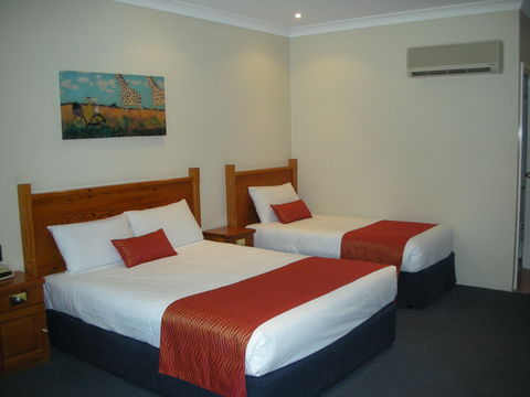 Breakout Motel Cowra - Accommodation 4U 2