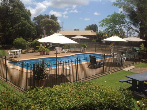 Bundaberg East Cabin And Tourist Park - Accommodation 4U 0