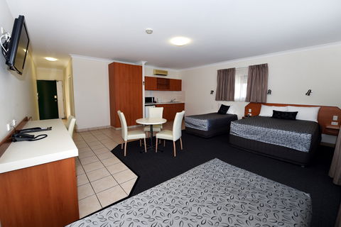 Carriers Arms Hotel Motel - Accommodation 4U 2