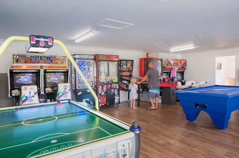 Dicky Beach Family Holiday Park - Accommodation 4U 1