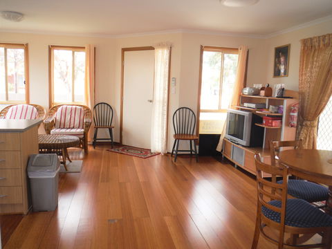 East End Tranquility - Accommodation 4U 2