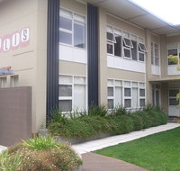 Glenelg Holiday Apartments - Accommodation 4U