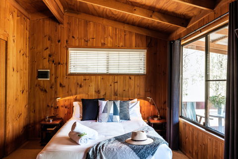 Granite Belt Retreat - Accommodation 4U 1