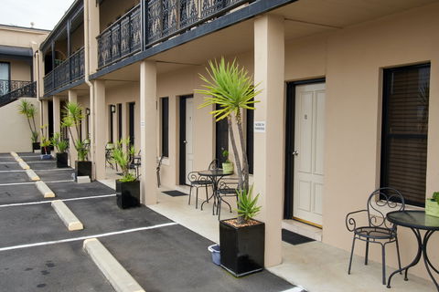 Inverell Terrace Motor Lodge - Accommodation 4U 1