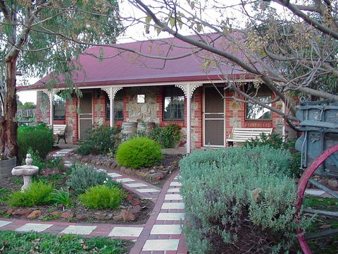 Langmeil Cottages - Accommodation 4U 1