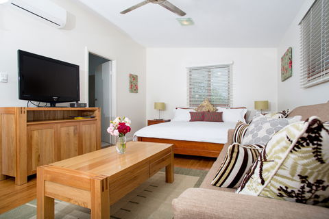 Lilypad Luxury Cabins - Accommodation 4U 2