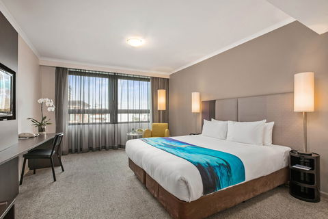 Mantra Parramatta - Accommodation 4U 1