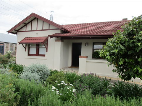 Mataro Cottage - Accommodation 4U 0
