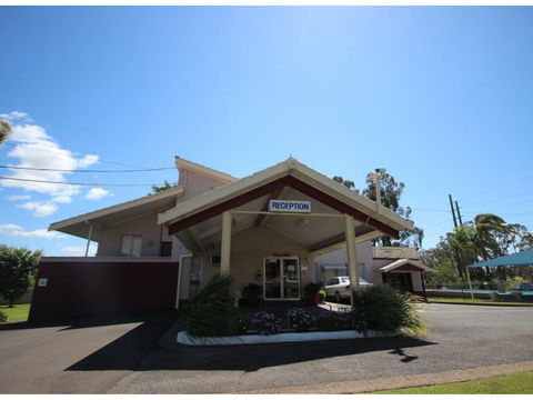 Molly Morgan Motor Inn - Accommodation 4U 1