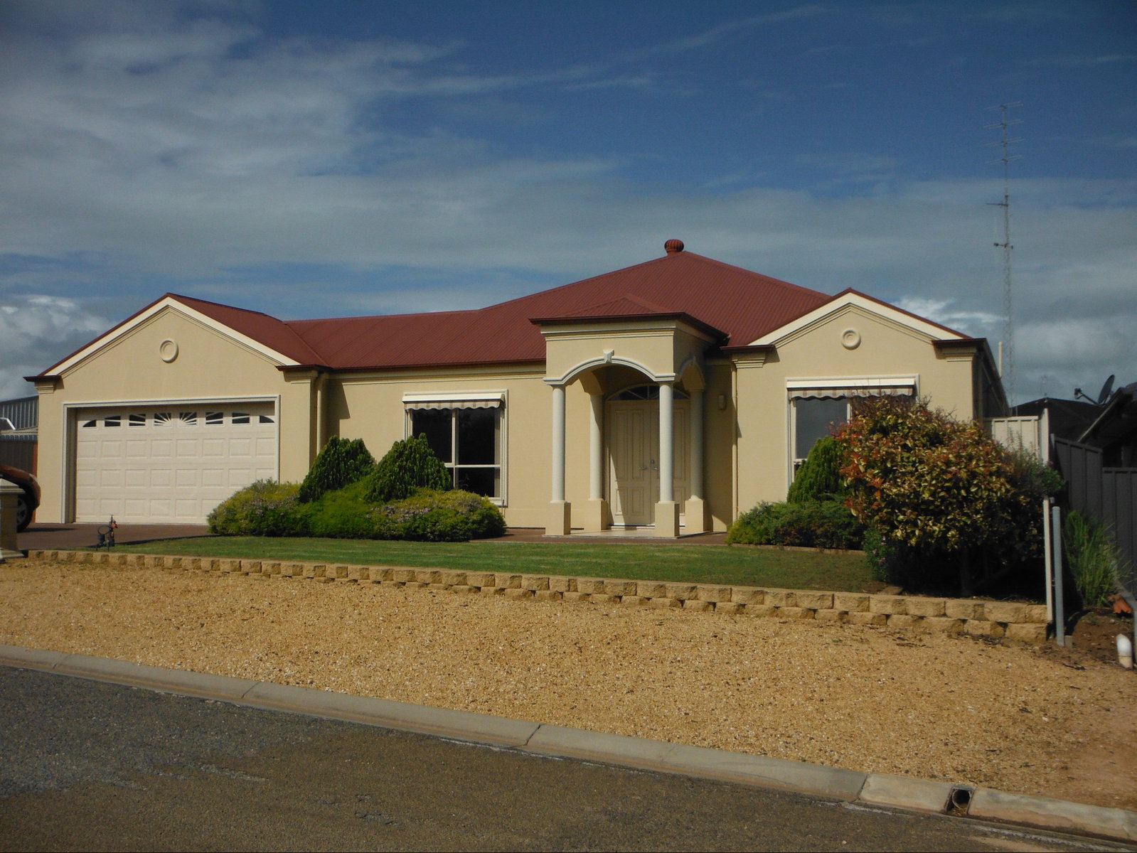 Tickera SA Accommodation 4U