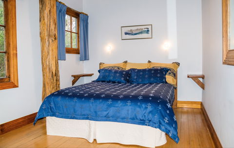 Piners Loft - Accommodation 4U 2