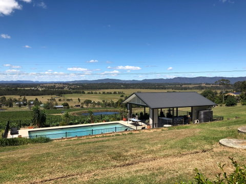 Sovereign Hill Country Lodge - Accommodation 4U 1