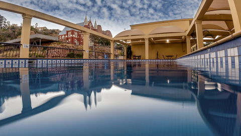 The Robert Towns - Accommodation 4U 1