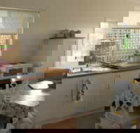 The Friendly Chat Bed and Breakfast and Self-contained Accommodation - Accommodation 4U