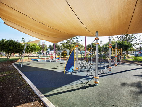 Toowoon Bay Holiday Park - Accommodation 4U 2