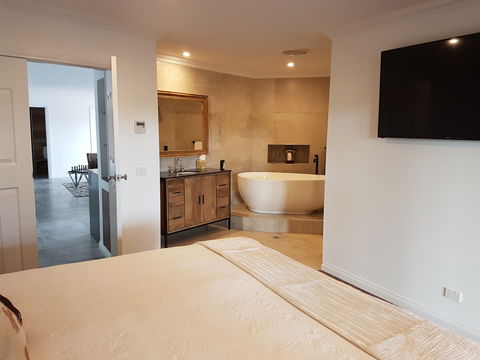 Animal Land Farm Stay - Accommodation 4U 1