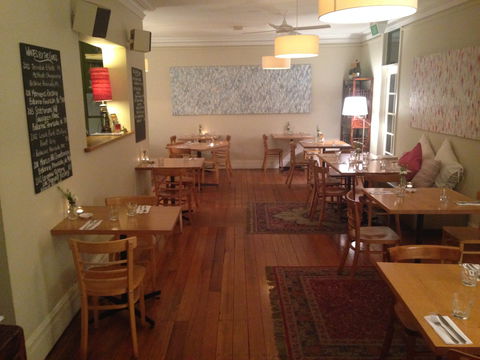 Athelstane House - Accommodation 4U 1