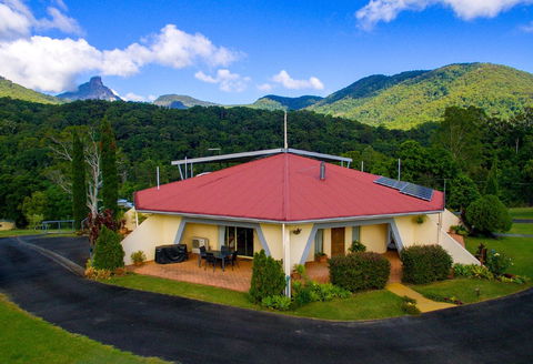A View Of Mount Warning Bed And Breakfast - Accommodation 4U 0
