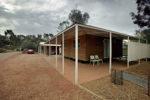 Ayers Rock Campground - Accommodation 4U 1