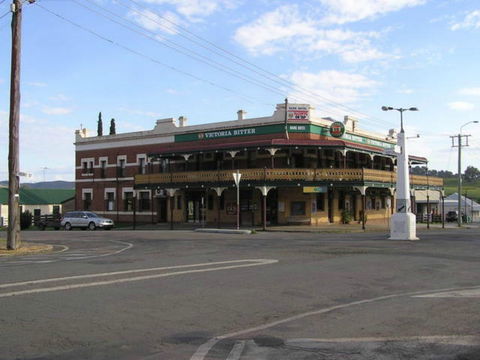 Bank Hotel - Accommodation 4U 0