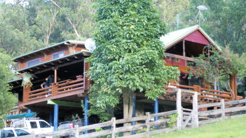 Bass Lodge - Accommodation 4U 1