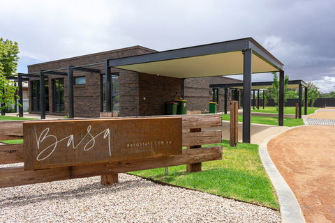 Basq Stays - Accommodation 4U 1