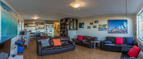 Bells Beach Backpackers - Accommodation 4U 2