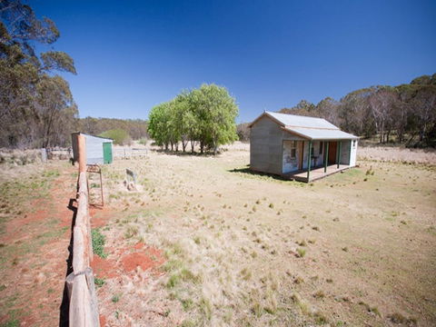 Brackens Hut - Accommodation 4U 0