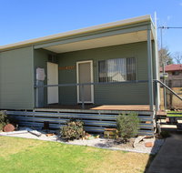 Caddy Shack Dunedoo - Accommodation 4U