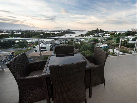 Curtis Central Apartments - Accommodation 4U 2