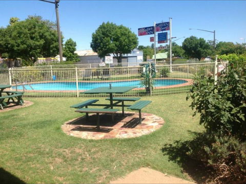 Garden Court Motor Inn - Accommodation 4U 0