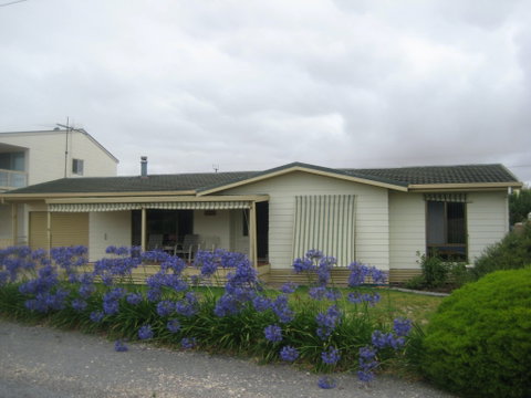 Holiday Magic - Accommodation 4U 0