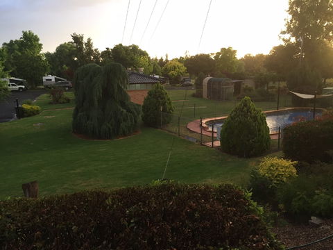 Inverell Caravan Park - Accommodation 4U 2