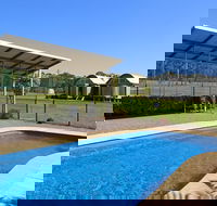 Ironbark Hill Estate - Accommodation 4U