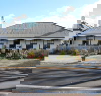 Ivy On Glenelg - Accommodation 4U