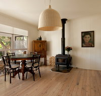 Kirby's Berrara Beach House - Accommodation 4U
