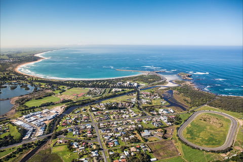 Lady Bay Resort - Accommodation 4U 0