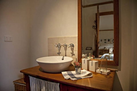 Lonely Goat Olive Farm - Accommodation 4U 2