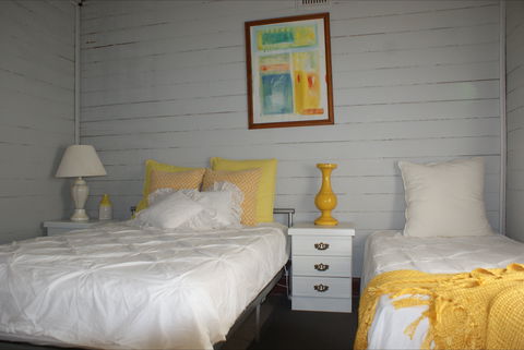 Moonan  Cottage - Accommodation 4U 2