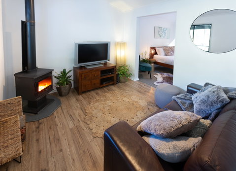 Mystwood Retreats - Accommodation 4U 2