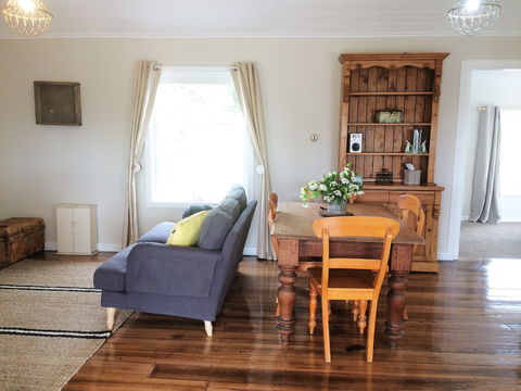 Robin Hood's Well Farm Stay - Accommodation 4U 0