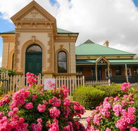Rosebank Guesthouse and Gallery - Accommodation 4U