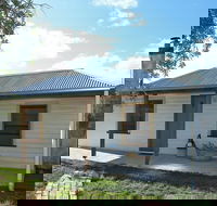 Stable Cottage - Accommodation 4U