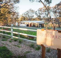 Strawhouse - Accommodation 4U