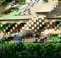 The Lodge Country House - Accommodation 4U