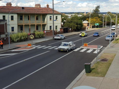 The Family Hotel Maitland - Accommodation 4U 2