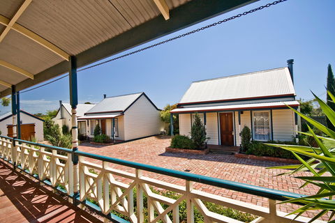 Torquay 1903 Period Cottages - Accommodation 4U 0